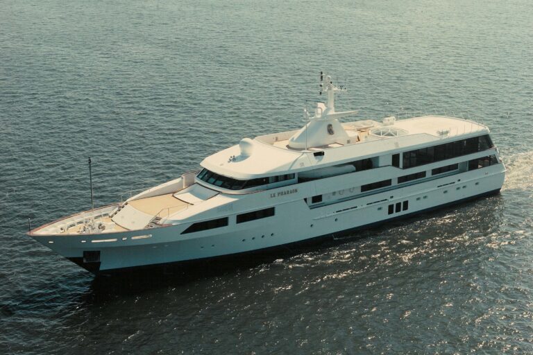 De Voogt Naval Architects