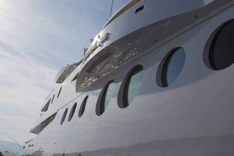 The 60m Yacht MADAME KATE