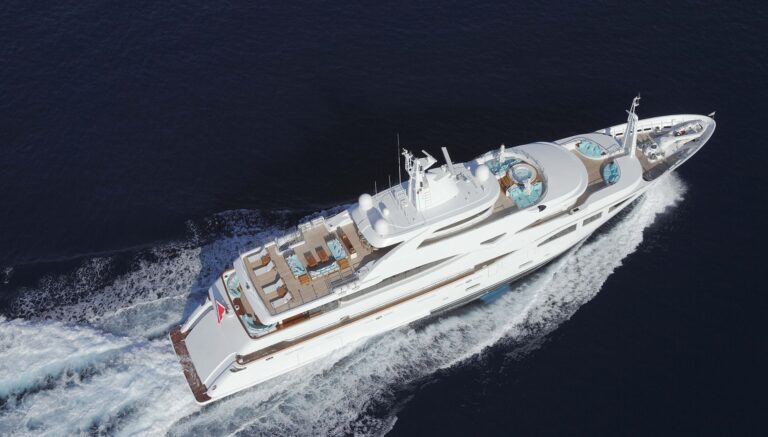 The 60m Yacht RAMBLE ON ROSE