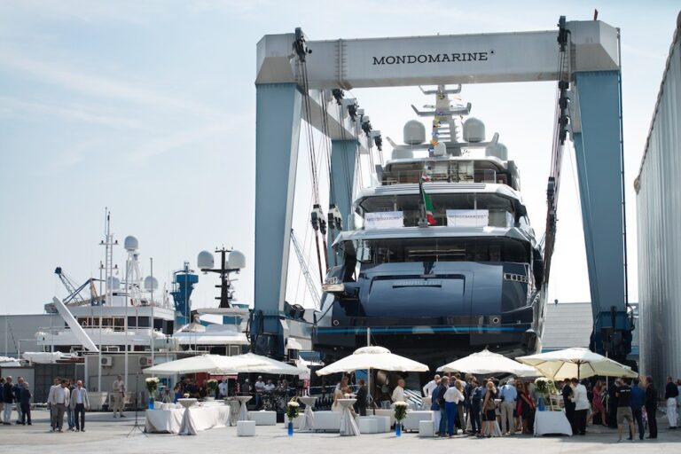 60m custom superyacht by Mondomarine launched