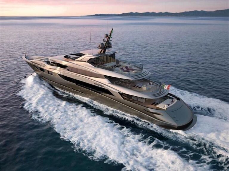 The 60m Yacht SARASTAR