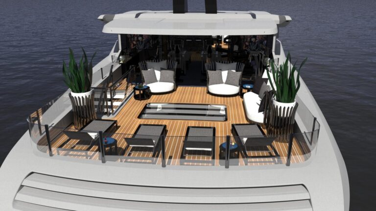 The 60m Yacht SARASTAR