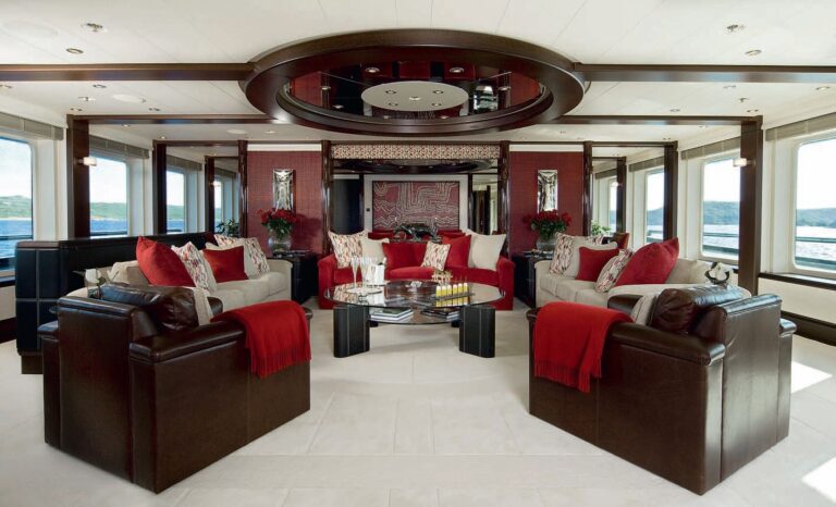 The 60m Yacht SLIPSTREAM
