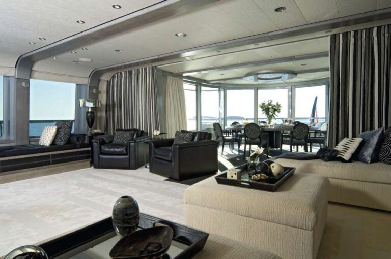 The 60m Yacht SLIPSTREAM