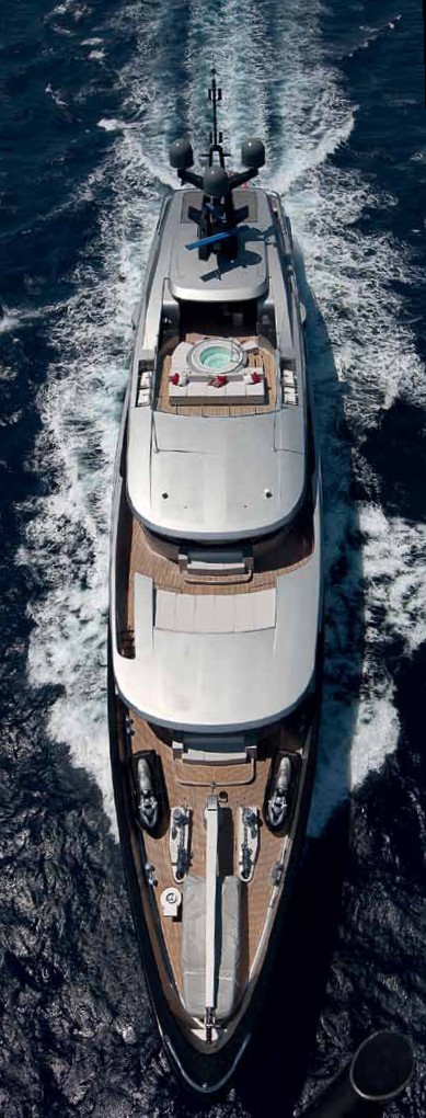 The 60m Yacht SLIPSTREAM