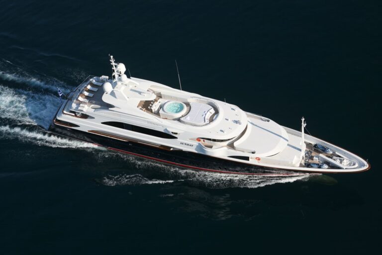 The 60m Yacht SUNDAY