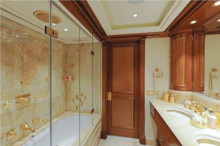 ensuite