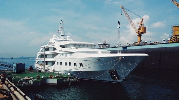 Brooke Marine