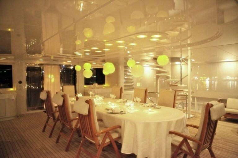 Outdoor Eating/dining Upon Sky-lounge Deck Aboard Yacht APOGEE