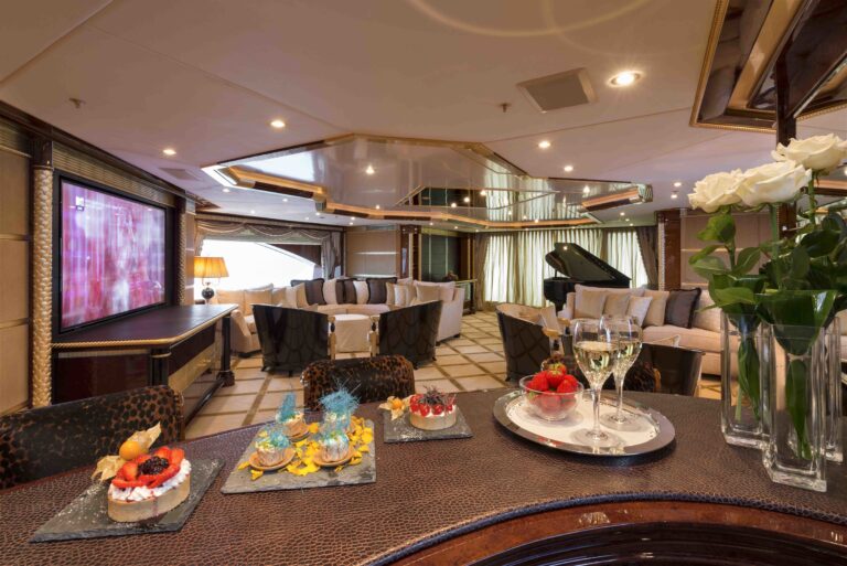 sky lounge bar
