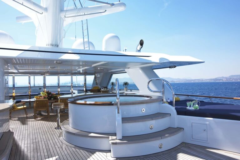 The 62m Yacht NEW HAMPSHIRE