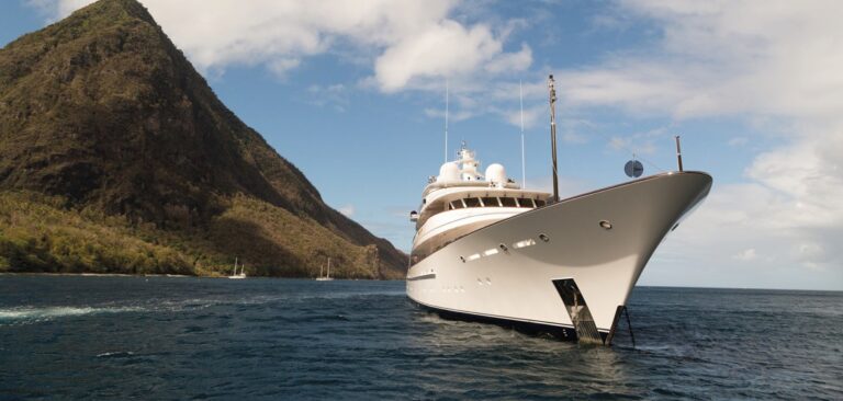 The 62m Yacht NEW HAMPSHIRE