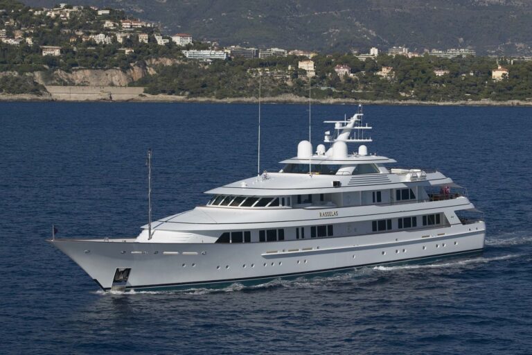The 62m Yacht NEW HAMPSHIRE