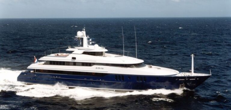 Premier Overview: Yacht SARAH's Cruising Image