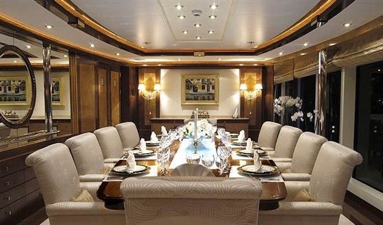 Furniture Aspect: Yacht SEA WALK's Eating/dining Saloon Photograph