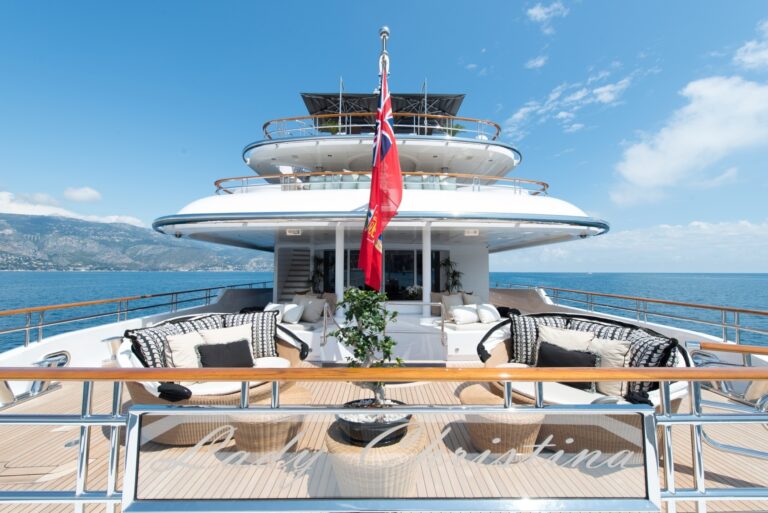 The 62m Yacht SEA WALK