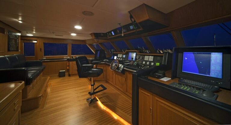 Bridgedeck
