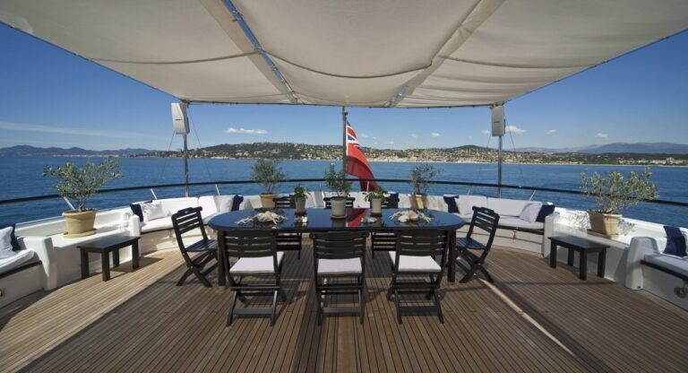 External Eating/dining On Yacht VIRGINIAN