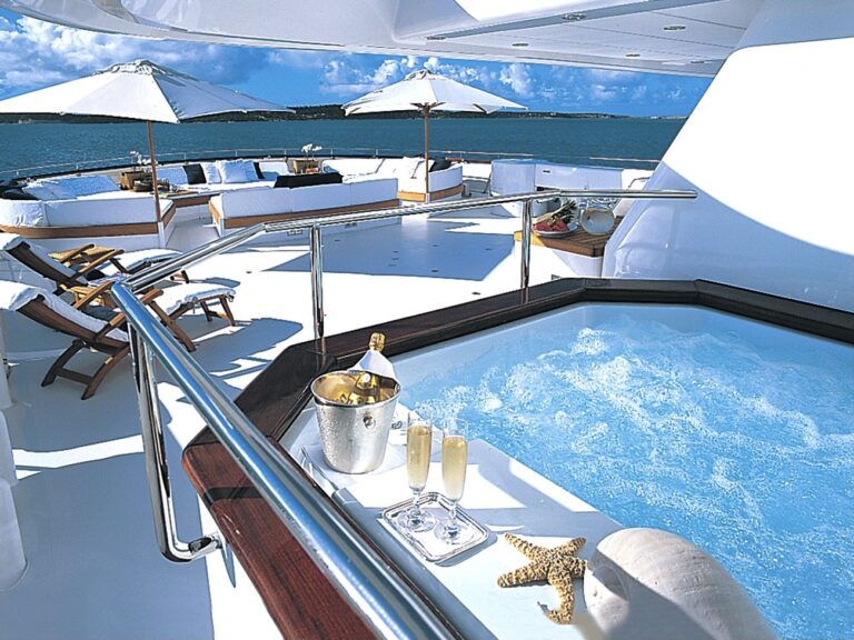 Jacuzzi Pool On Yacht VIRGINIAN