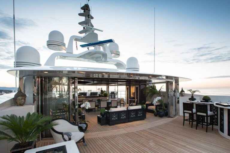 The 63m Yacht LIONESS V