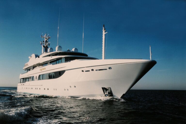 De Voogt Naval Architects