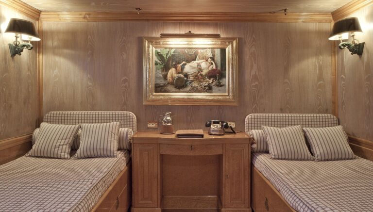 The 65m Yacht CREOLE