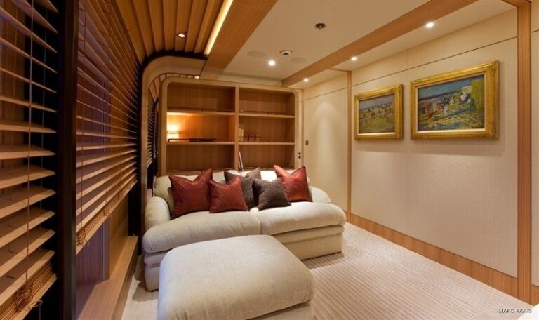 VIP Lounging On Yacht INFINITE SHADES