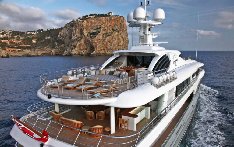 Decks On Board Yacht INFINITE SHADES