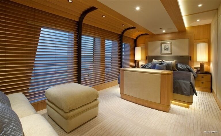 Top Deck: Yacht INFINITE SHADES's First VIP Stateroom Photograph