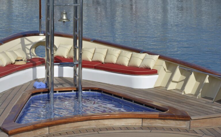 Life On Board Yacht LA SULTANA