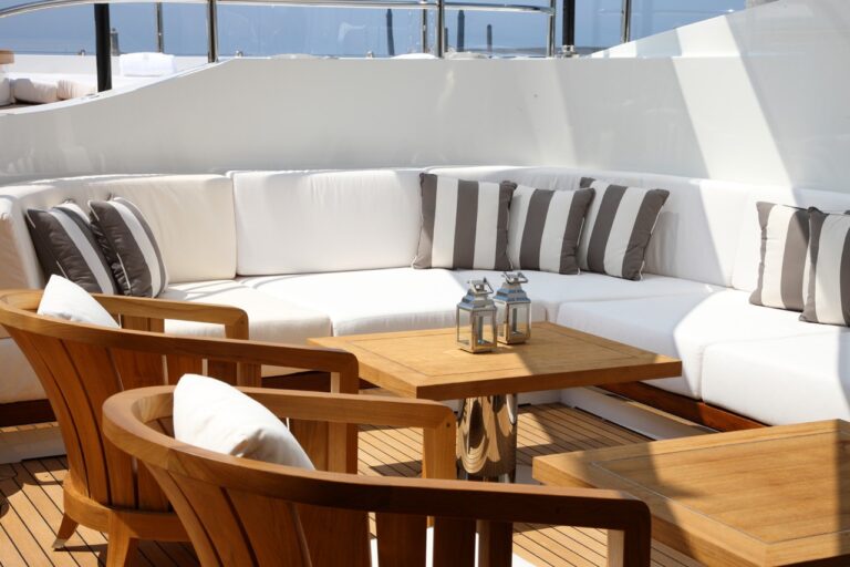 Drinks Bar Sitting Zone: Yacht SEANNA's Close Up Photograph