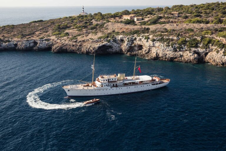 The 65m Yacht SHEMARA