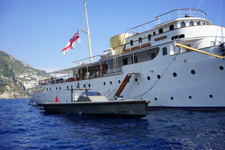 The 65m Yacht SHEMARA