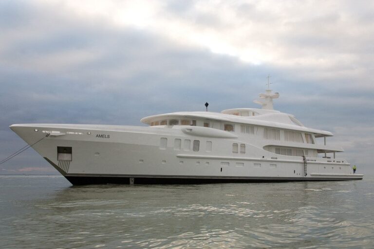The 65m Yacht Z