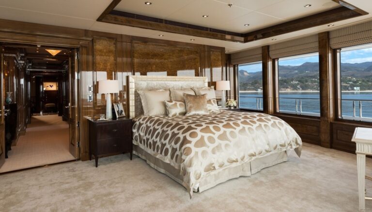 Owner suite