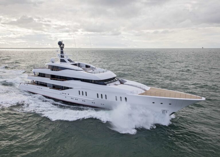 The 66m Yacht VANISH
