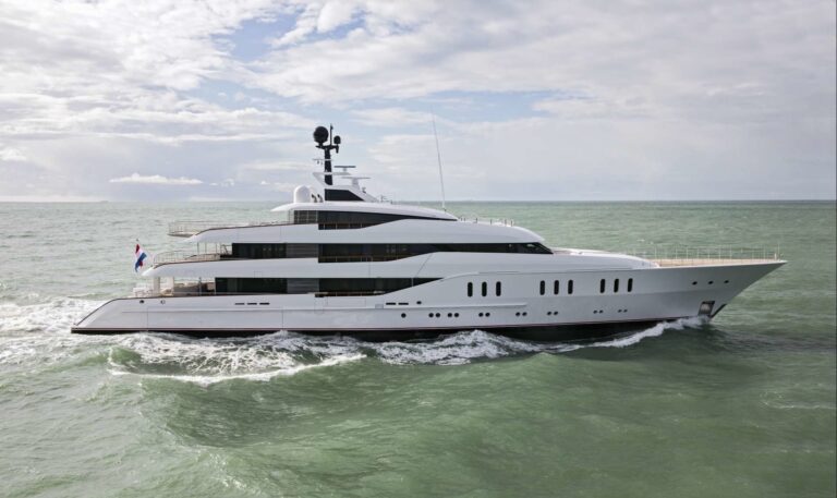The 66m Yacht VANISH