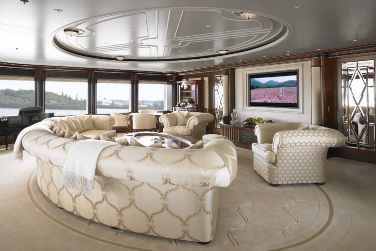 The 67m Yacht ANNA