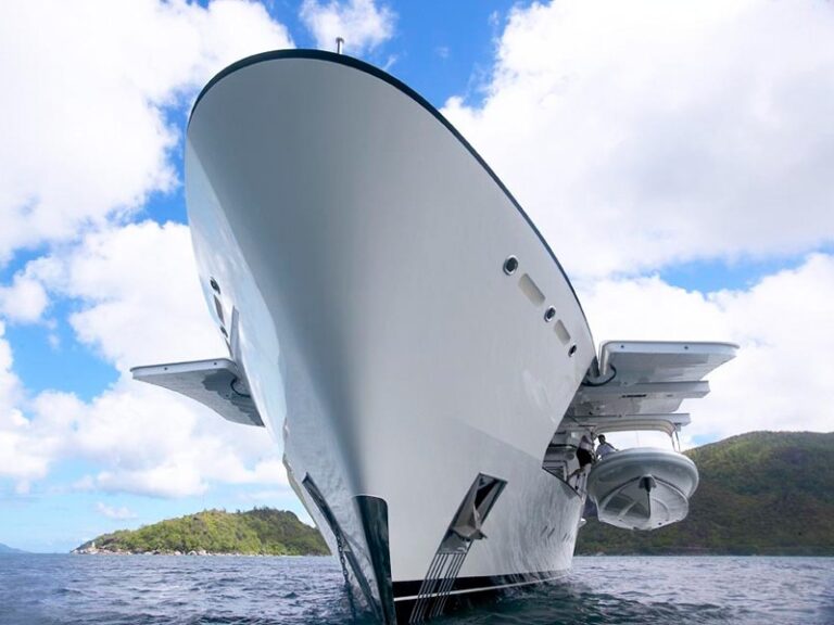 The 67m Yacht ANNA