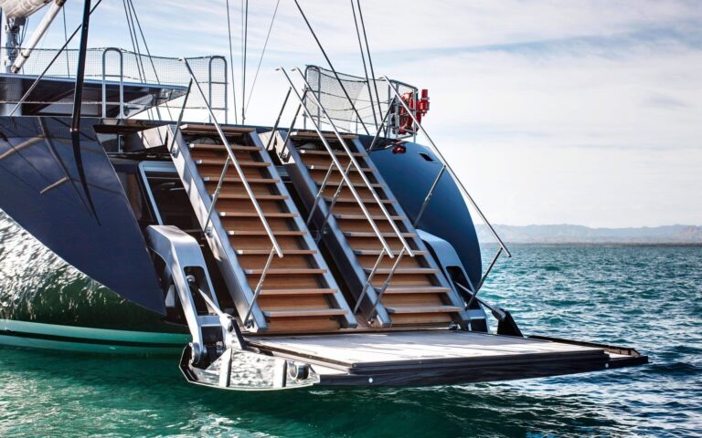 Beach Beachclub On Board Yacht VERTIGO
