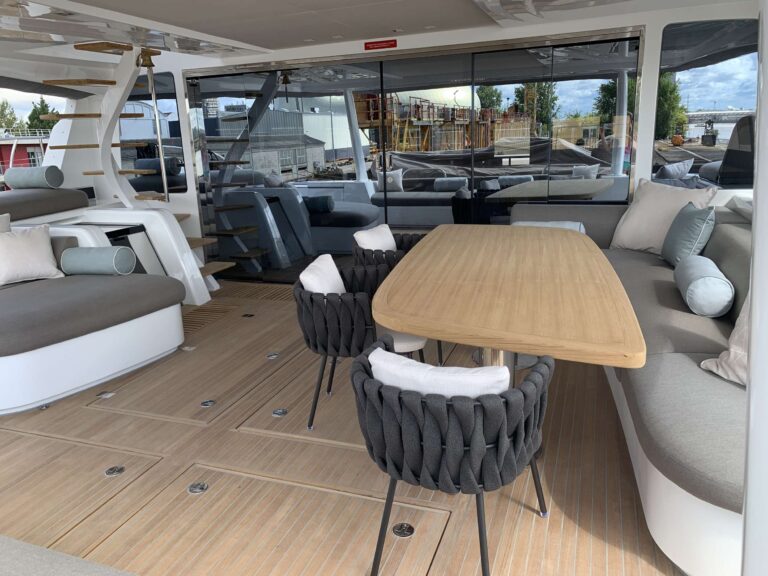 Aft deck