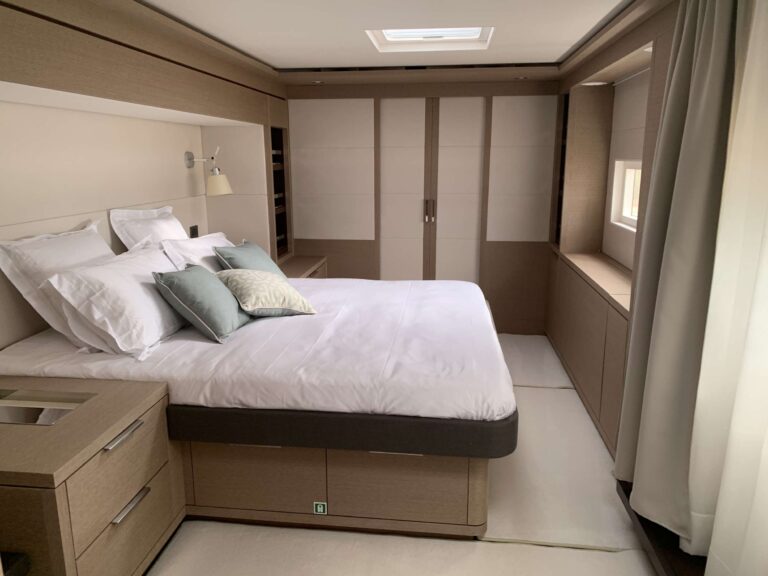 Guest cabin