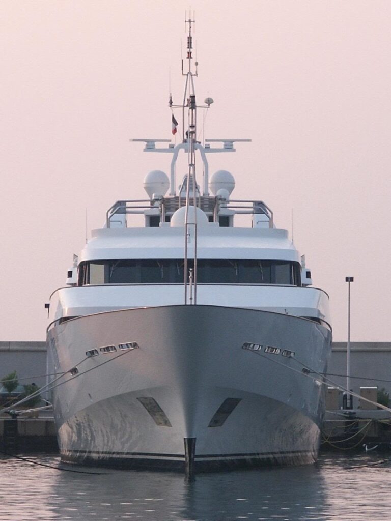 The 68m Yacht ALWAELI