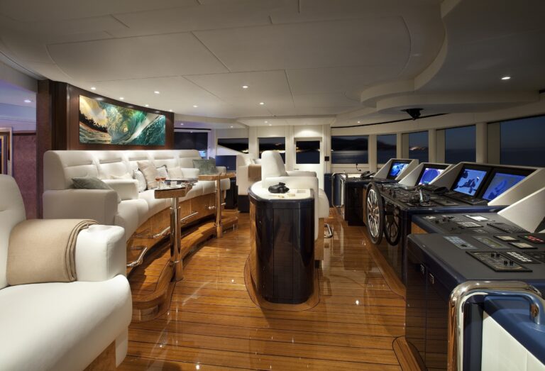 Bridgedeck On Yacht SYCARA V