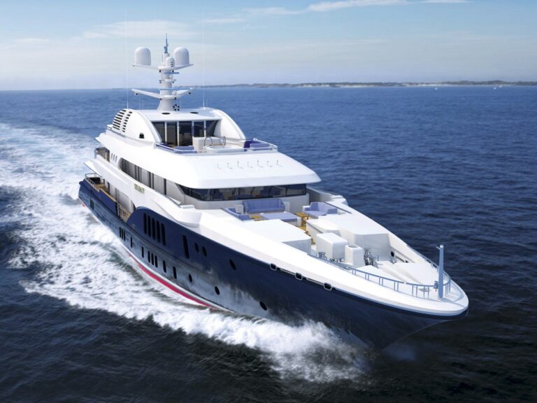 Fore Aspect: Yacht SYCARA V's Cruising Captured