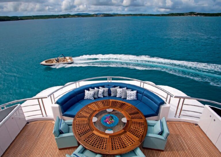 External Sitting On Yacht SYCARA V