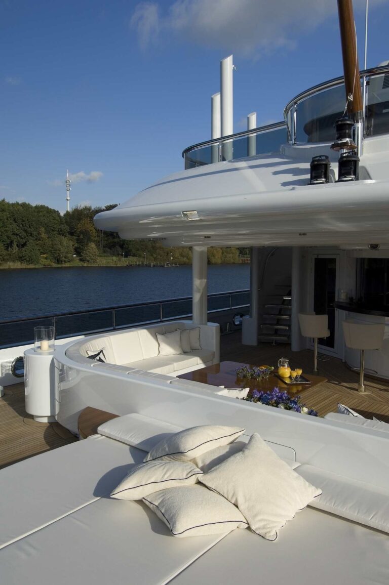 The 68m Yacht TRIPLE SEVEN