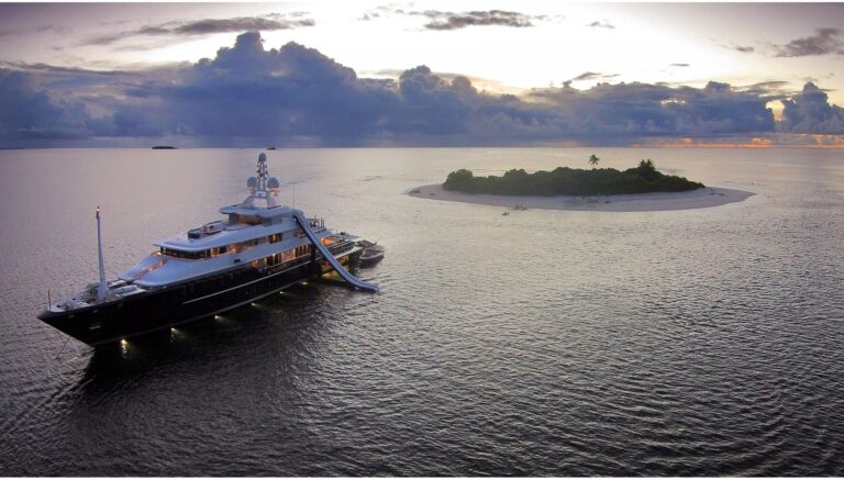 68m Superyacht In The Caribbean