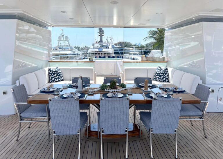 Sun Deck Dining