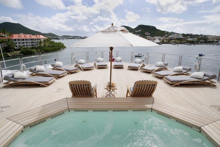 Jacuzzi Pool On Yacht FREEDOM